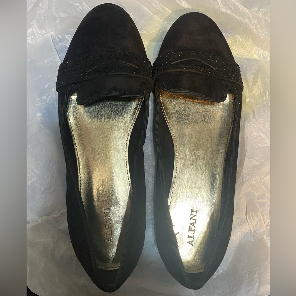 Alfani Women's Makayla Penny Moccasin Flats Black Suede  Size 8 Used. No box.